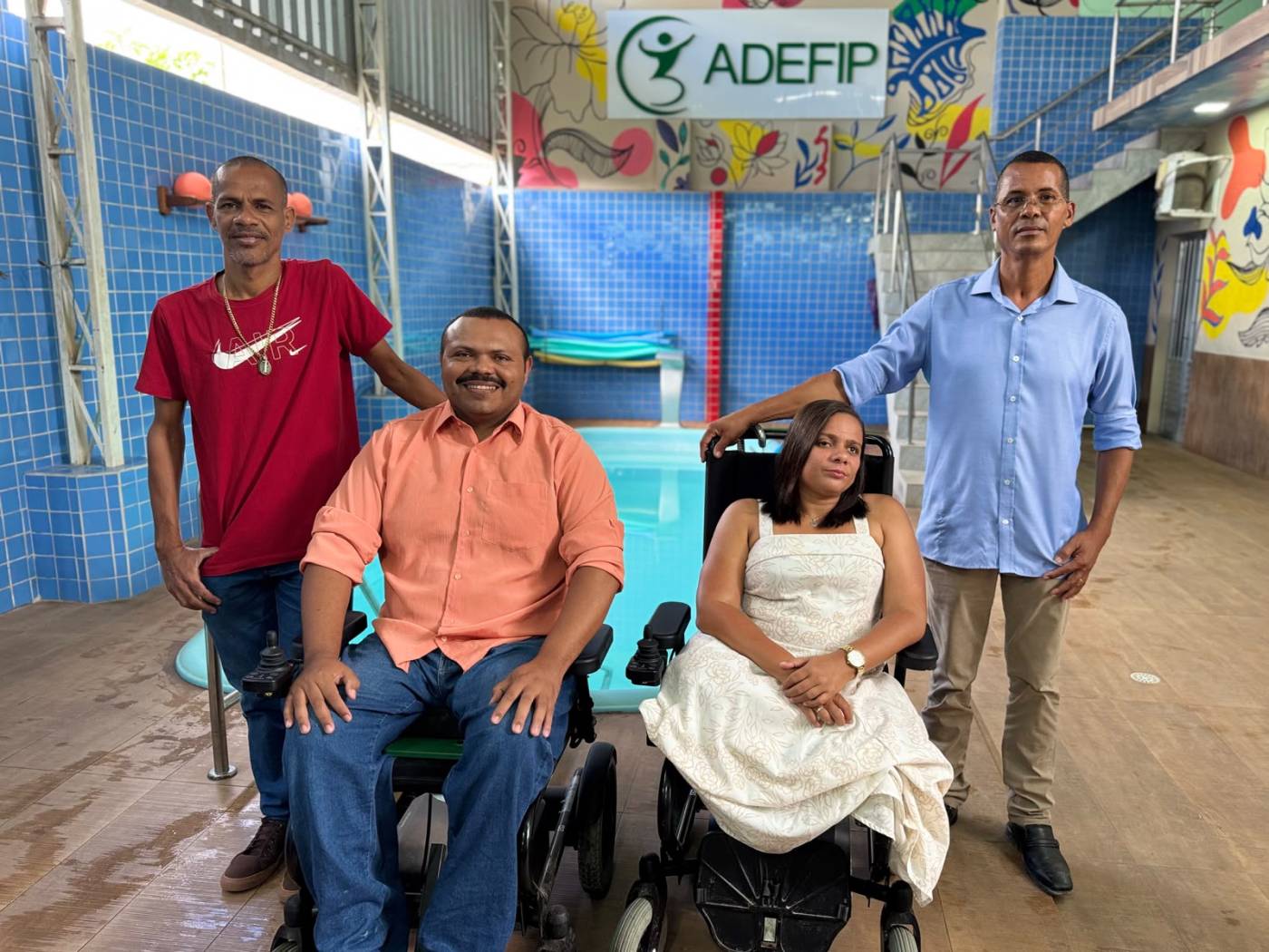 Liderança e integrantes da ADEFIP